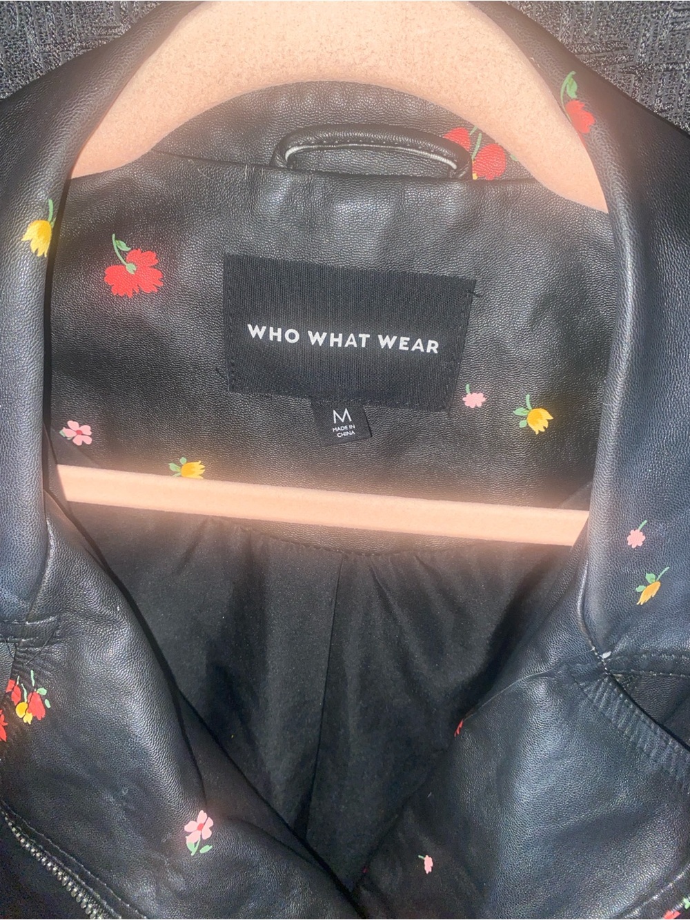 Who What Wear - Black Floral Faux-Leather Moto Jacket size medium - Picture 2 of 4